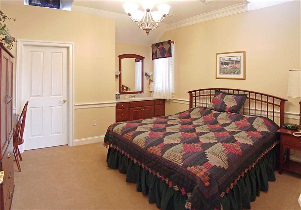 Bed & Breakfast Village & Bird-in-Hand