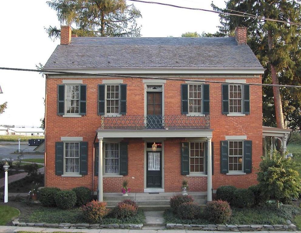Village & Bed & Breakfast 3*